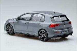 Volkswagen Golf GTI Mk8 Norev 1:18 188590 Metall - pilt 6/7
