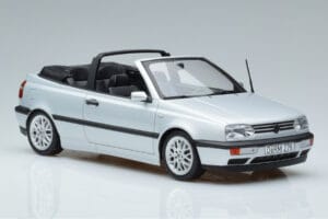 Volkswagen Golf Mk3 Kabriolett Hõbedane Norev 1:18 188468 Metall - pilt 4/6