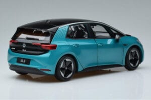 Volkswagen ID.3 Roheline FAW 1:18 ZVN000001GRU Metall - pilt 3/7