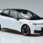 Volkswagen ID.3 Valge FAW 1:18 ZVN000001WEI Metall - image 5 of 7