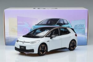 Volkswagen ID.3 Valge FAW 1:18 ZVN000001WEI Metall - pilt 7/7
