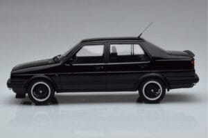 Volkswagen Jetta Mk2 Must Otto 1:18 OT1021 Vaik - pilt 3/6