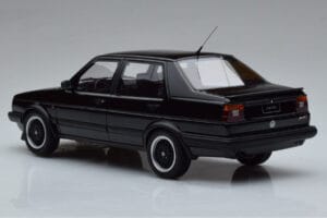 Volkswagen Jetta Mk2 Must Otto 1:18 OT1021 Vaik - pilt 5/6