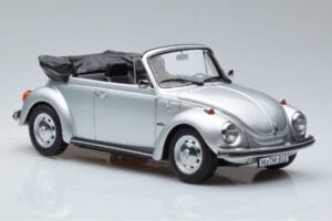 Volkswagen Beetle 1303 Kabriolett Hõbedane Norev 1:18 188530 Metall - pilt 4/6