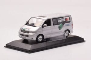 Volkswagen Multivan T5 Hõbedane Heli Coil Edition Minichamps 1:43 VOLKSWAGEN-264345 Metall - pilt 2/4