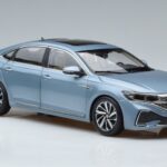 Volkswagen Passat B8 Sinine FAW 1:18 ZVF000003A Metall - image 5 of 7