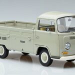 Volkswagen T2a Pickup 50. Aastapäeva Väljaanne Schuco 1:18 450019800 Metall - image 5 of 7