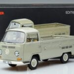 Volkswagen T2a Pickup 50. Aastapäeva Väljaanne Schuco 1:18 450019800 Metall - image 7 of 7