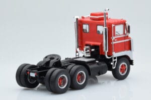 White 7400 Punane Hõbedane IXO 1:43 TR170 Metall - pilt 2/5