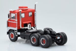 White 7400 Punane Hõbedane IXO 1:43 TR170 Metall - pilt 4/5