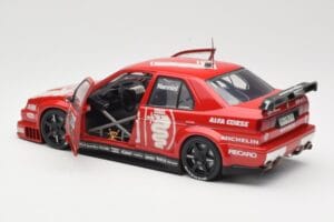Alfa Romeo 155 V6 Ti #18 A. Nannini DTM 1993 UT Models 1:18 180930120 Metall - pilt 5/8