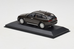 Alfa Romeo 159 Brooklands Green Minichamps 1:43 400120411 Metall - pilt 3/4