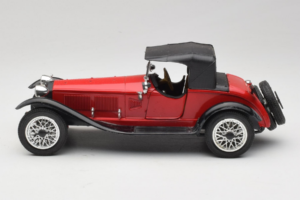 Alfa Romeo 6C 1750 Alfetta Punane Polistil 1:18 PL001 Metall - pilt 4/8