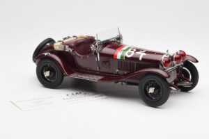 Alfa Romeo 1750 GS Spider #84 T. Nuvolari / B. Guidotti Mille Miglia Winner 1930 CMC 1:18 M-141 Metall - pilt 4/6