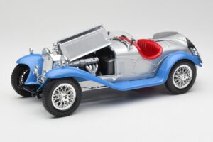 Alfa Romeo 2300 Spider Hõbedsinine Bburago 1:18 3008 Metall - pilt 2/8