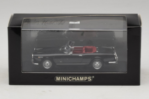 Alfa Romeo 2600 Spider Must Minichamps 1:43 400120630 Metall - pilt 4/4