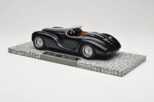 Alfa Romeo 6C 2500 SS Corsa Spider Must Minichamps 1:18 107120231 Metall - pilt 5/6