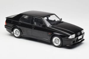 Alfa Romeo 75 Turbo Evoluzione Must MCG 1:18 MCG18429 Metall - pilt 4/6