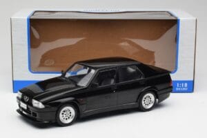 Alfa Romeo 75 Turbo Evoluzione Must MCG 1:18 MCG18429 Metall - pilt 6/6