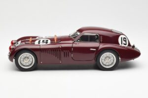 Alfa Romeo 8C 2900 B Speciale #19 24 Hours of Le Mans 1938 CMC 1:18 M-111 Metall - pilt 3/6