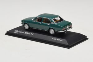 Alfa Romeo Alfetta 1.8 Roheline Minichamps 1:43 400120204 Metall - pilt 3/4
