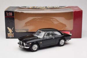 Alfa Romeo Giulia Sprint GTA Must Road Signature 1:18 92348 Metall - pilt 8/8