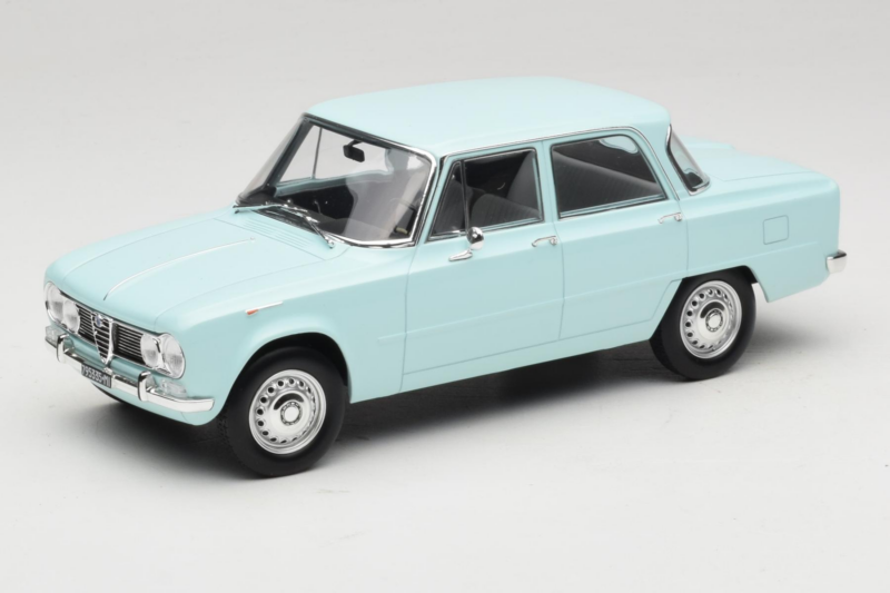 Alfa Romeo Giulia TI 105 Sky Blue Norev 1:18 187974 Metall