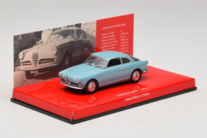 Alfa Romeo Giulietta Sprint Helesinine Minichamps 1:43 403120403 Metall - pilt 2/4