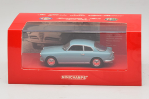 Alfa Romeo Giulietta Sprint Helesinine Minichamps 1:43 403120403 Metall - pilt 4/4
