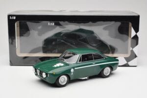 Alfa Romeo GTA 1300 Junior Roheline Minichamps 1:18 155120022 Metall - pilt 6/6