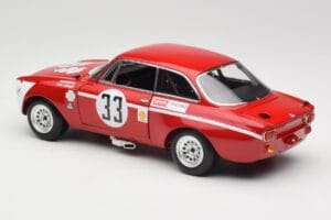 Alfa Romeo GTA 1300 Junior #33 T. Hezemans / G. van Lennep Hezemans Jarama 1972 Minichamps 1:18 100721233 Metall - pilt 7/8
