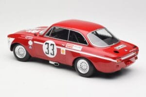 Alfa Romeo GTA 1300 Junior #33 T. Hezemans / G. van Lennep Division 1 Winners 4 Hours of Jarama 1972 Minichamps 1:18 15572123 - pilt 5/6