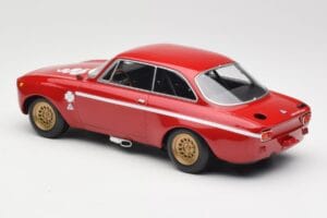 Alfa Romeo GTA 1300 Junior Punane Minichamps 1:18 155120020 Metall - pilt 5/6
