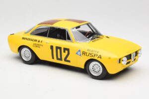 Alfa Romeo GTA 1300 #102 Squadra Corse R. Zanetti / M. Ruspa / Monzeglio Targa Florio 1971 Minichamps 1:18 155711202 Metall - pilt 4/6