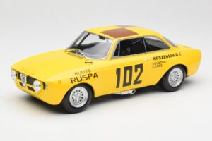 Alfa Romeo GTA 1300 #102 Squadra Corse R. Zanetti / M. Ruspa / Monzeglio Targa Florio 1971 Minichamps 1:18 155711202 Metall