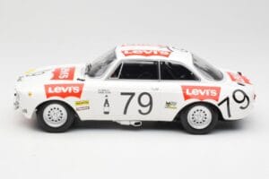 Alfa Romeo GTA 1300 #79 H. Rubens / C. Van Ryn 24 Hours of Spa 1971 Minichamps 1:18 155711279 Metall - pilt 3/6