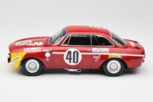Alfa Romeo GTA 1300 #83 Autodelta C. Facetti / S. Truci 24 Hours of Spa 1972 Minichamps 1:18 155722283 Metall - pilt 3/6