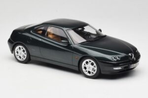 Alfa Romeo GTV 916 Coventry Green Metallic Norev 1:18 187842 Metall - pilt 4/6