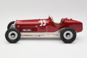 Alfa Romeo P3 #95 R. Caracciola Klausen Pass Hillclimb Winner 1932 CMC 1:18 M-224 Metall - pilt 3/6