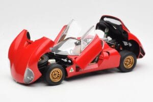 Alfa Romeo 33 Stradale Punane AUTOart 1:18 70191 Metall - pilt 2/8