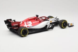 Alfa Romeo Racing C38 #7 K. Raikkonen F1 2019 Minichamps 1:18 110190007 Metall - pilt 2/6