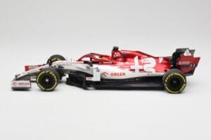 Alfa Romeo Racing C39 #7 K. Raikkonen Austrian GP 2020 Minichamps 1:18 110200107 Metall - pilt 3/5