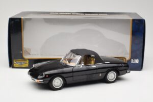 Alfa Romeo Spider 916 Veloce Must Ricko 1:18 32107 Metall - pilt 8/8