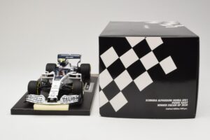 AlphaTauri Honda AT01 #10 P. Gasly Winner Italian GP 2020 Minichamps 1:18 117200810 Metall - pilt 6/6