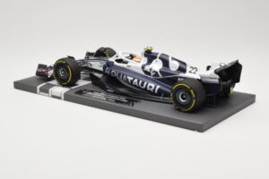 AlphaTauri AT03 #22 Y. Tsunoda Bahrain GP 2022 Minichamps 1:18 117220122 Metall - pilt 5/6