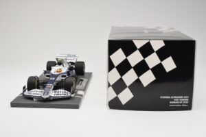 AlphaTauri AT03 #22 Y. Tsunoda Bahrain GP 2022 Minichamps 1:18 117220122 Metall - pilt 6/6
