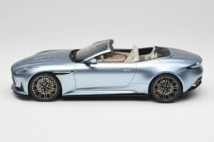 Aston Martin DB12 Volante Caribbean Blue Pearl GT Spirit 1:18 GT479 Vaik - pilt 3/6