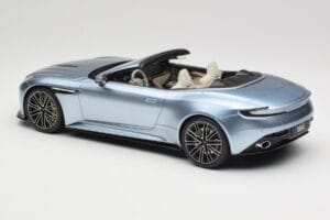 Aston Martin DB12 Volante Caribbean Blue Pearl GT Spirit 1:18 GT479 Vaik - pilt 5/6