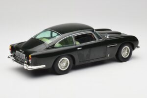 Aston Martin DB5 California Salveiroheline Chrono 1:18 H1001 Metall - pilt 3/8