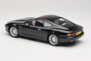 Aston Martin DB7 Bowland Black Cult Models 1:18 CML187-2 Vaik - pilt 5/6